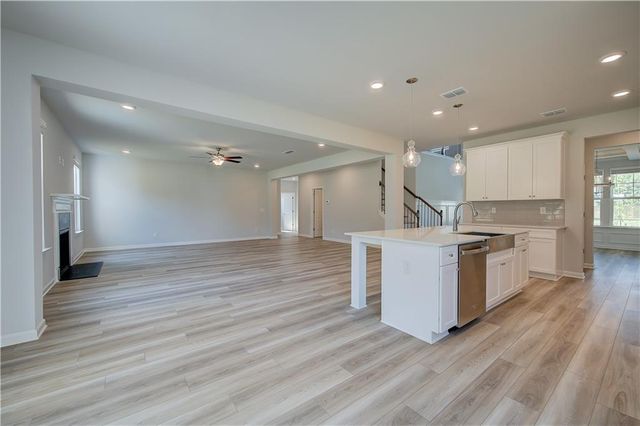 3662 Woody Way, Loganville, GA 30052