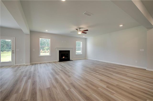 3662 Woody Way, Loganville, GA 30052