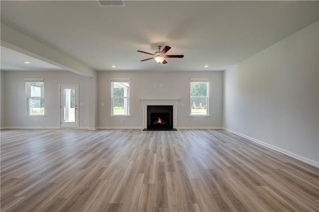3662 Woody Way, Loganville, GA 30052
