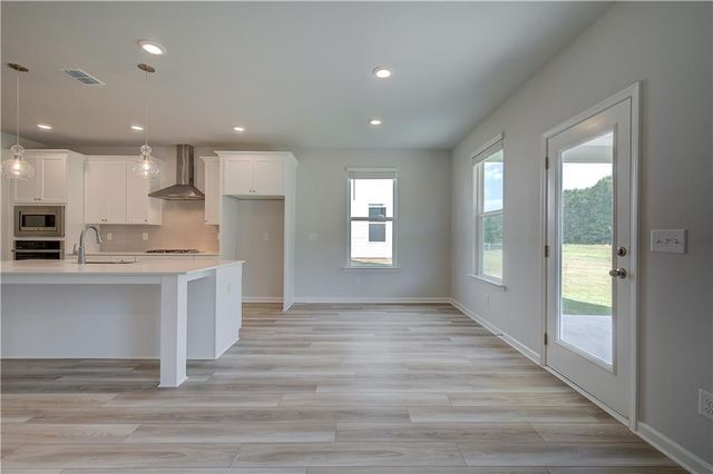 3662 Woody Way, Loganville, GA 30052