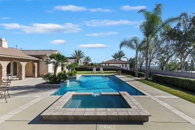 13383 Hunt Club, Rancho Cucamonga, CA 91739