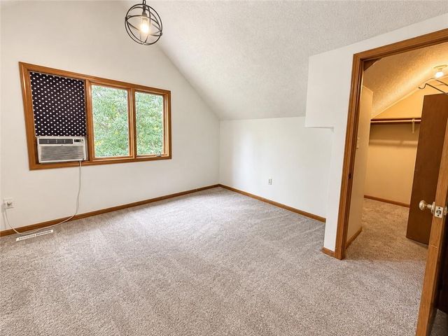 1313 NW Porter Drive, Blue Springs, MO 64015