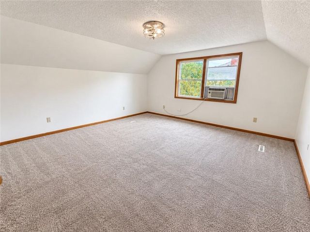1313 NW Porter Drive, Blue Springs, MO 64015