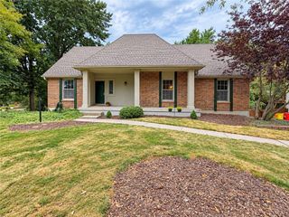 1313 NW Porter Drive, Blue Springs, MO 64015