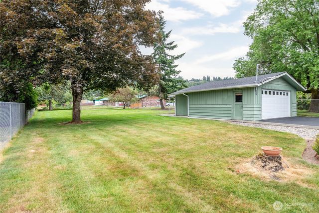 1922 SW Snively Avenue, Chehalis, WA 98532