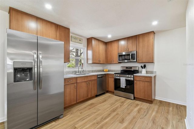 5805 NW 26TH TERRACE, Gainesville, FL 32653