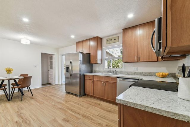 5805 NW 26TH TERRACE, Gainesville, FL 32653