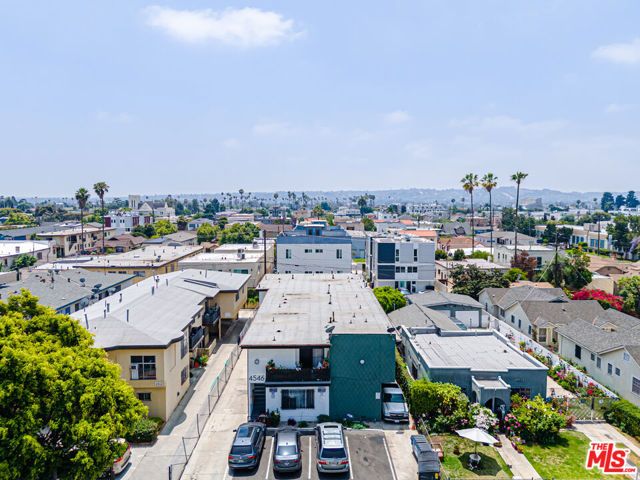 4546 W 17th Street, Los Angeles, CA 90019