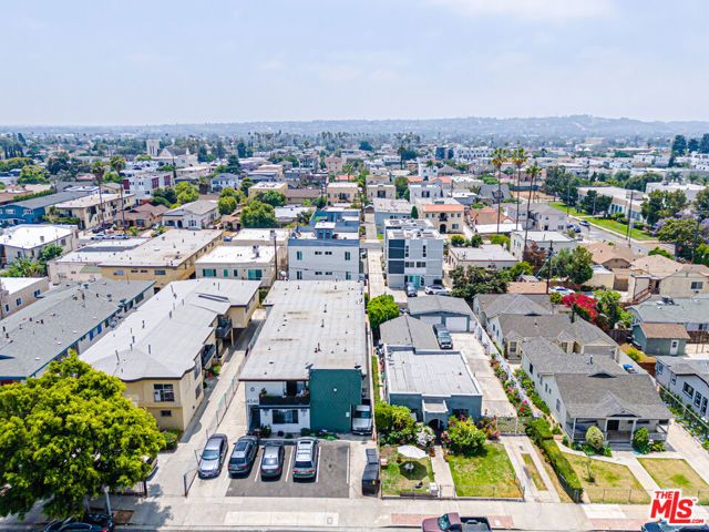 4546 W 17th Street, Los Angeles, CA 90019