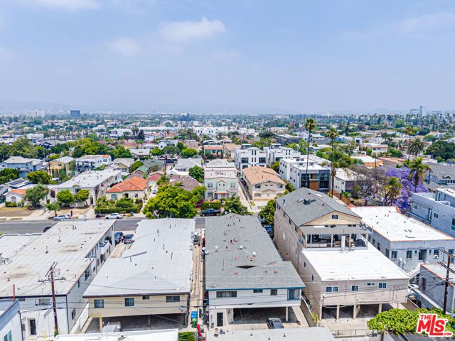4546 W 17th Street, Los Angeles, CA 90019