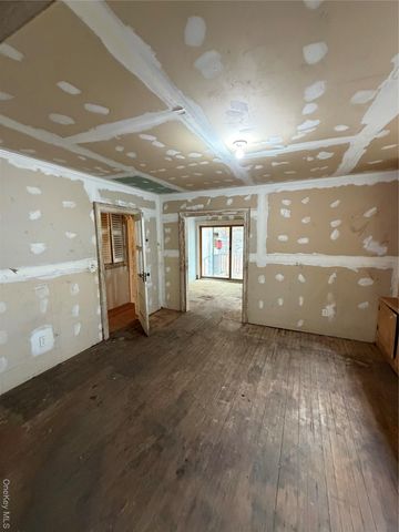 244 Tibbetts Road, Yonkers, NY 10705