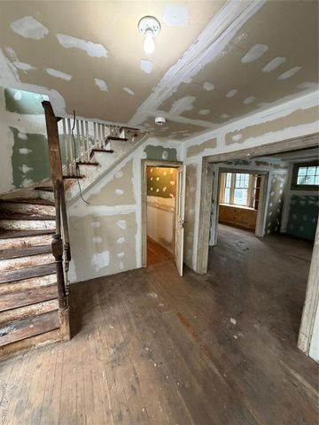 244 Tibbetts Road, Yonkers, NY 10705