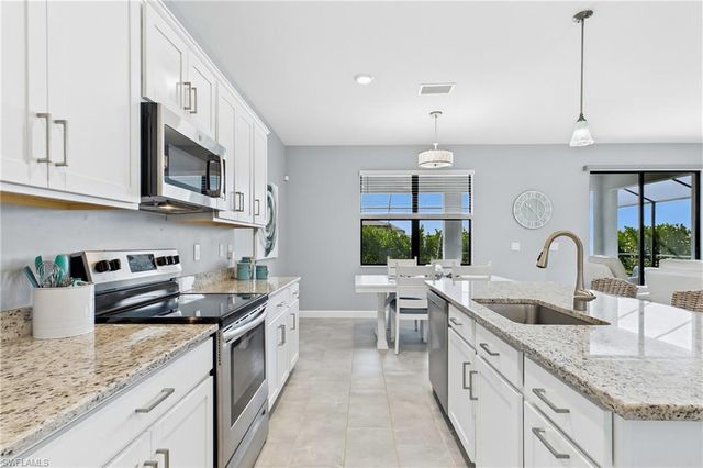 11401 Timber Creek DR, Fort Myers, FL 33913