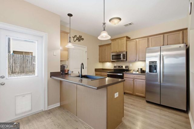 32 Samuel Way NW, Cartersville, GA 30121
