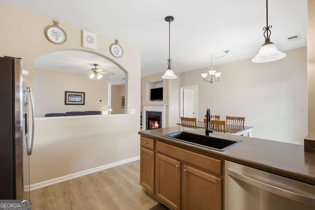 32 Samuel Way NW, Cartersville, GA 30121