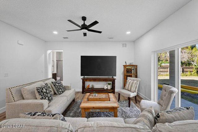 283 Wildwood Drive, New Smyrna Beach, FL 32168