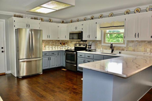 217 Pogue Drive, Somerset, KY 42503