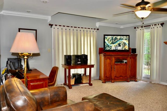 217 Pogue Drive, Somerset, KY 42503