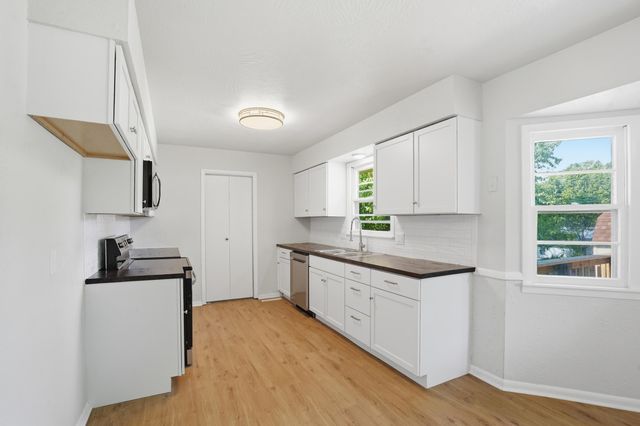 3319 N Dysart Avenue, Springfield, MO 65803