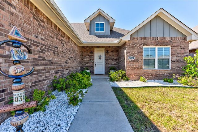 2514 Birmingham Drive, Norman, OK 73071