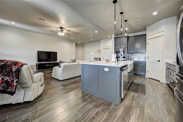 2514 Birmingham Drive, Norman, OK 73071