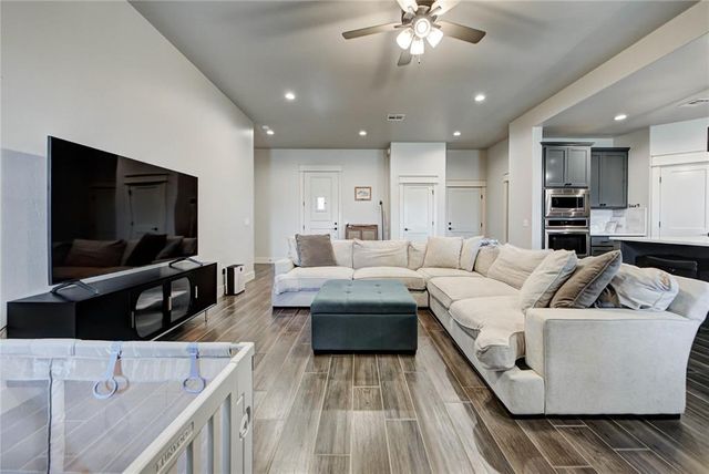 2514 Birmingham Drive, Norman, OK 73071