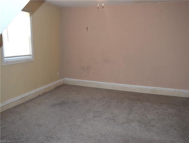 75 Madison CHSE, Hampton, VA 23666