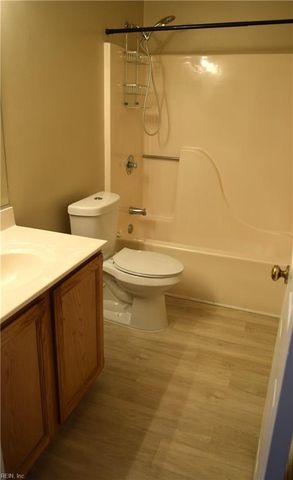 75 Madison CHSE, Hampton, VA 23666