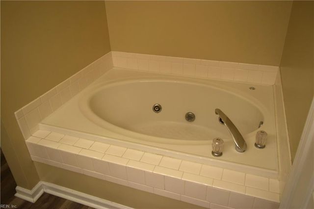 75 Madison CHSE, Hampton, VA 23666