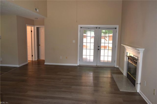 75 Madison CHSE, Hampton, VA 23666