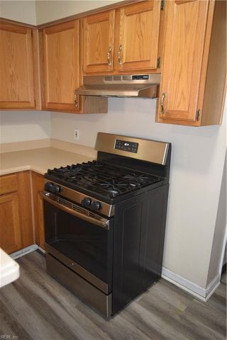 75 Madison CHSE, Hampton, VA 23666