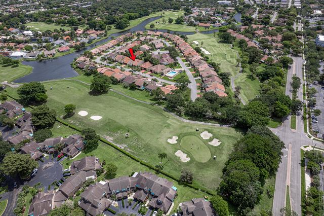 7040 Golf Pointe Circle, Tamarac, FL 33321