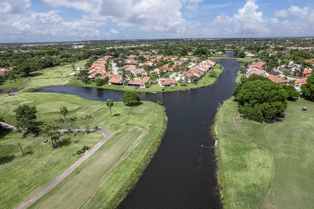 7040 Golf Pointe Circle, Tamarac, FL 33321
