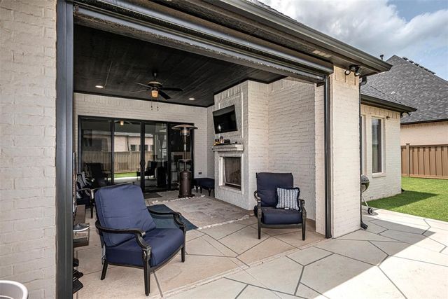 2916 Wood Thrush Way, Edmond, OK 73012