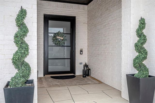 2916 Wood Thrush Way, Edmond, OK 73012