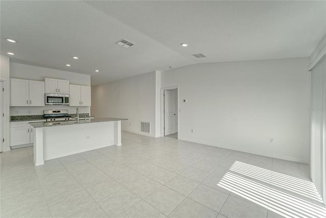 10245 SHADY PRESERVE DRIVE, Riverview, FL 33578