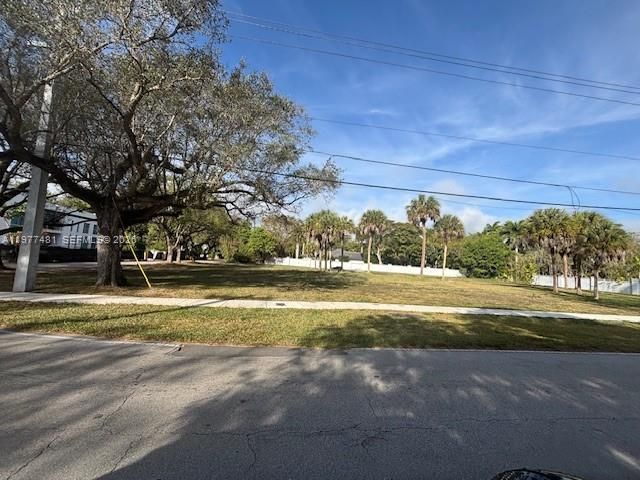 9506 SW 57th Avenue, Pinecrest, FL 33156