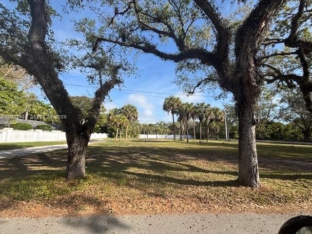 9506 SW 57th Avenue, Pinecrest, FL 33156