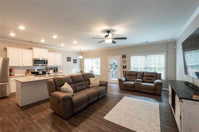819 ASH Street, Canton, GA 30114