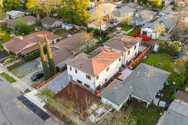 141 Birch St, Roseville, CA 95678