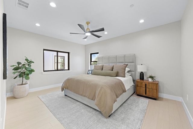 141 Birch St, Roseville, CA 95678