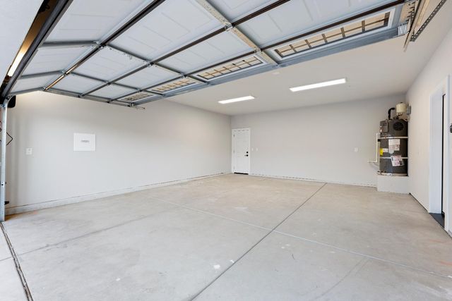 141 Birch St, Roseville, CA 95678