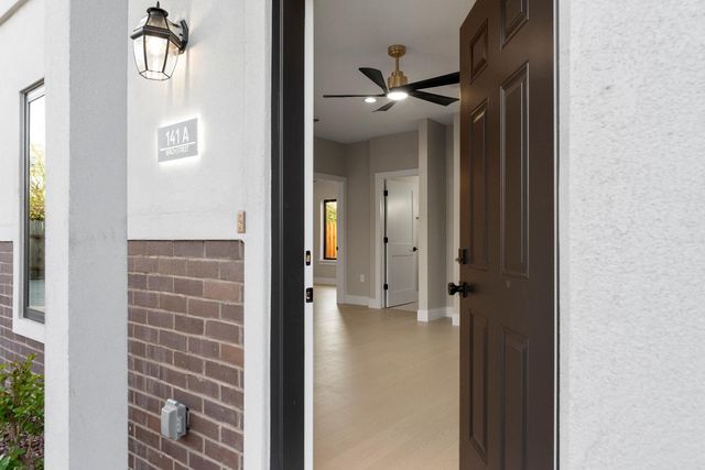 141 Birch St, Roseville, CA 95678