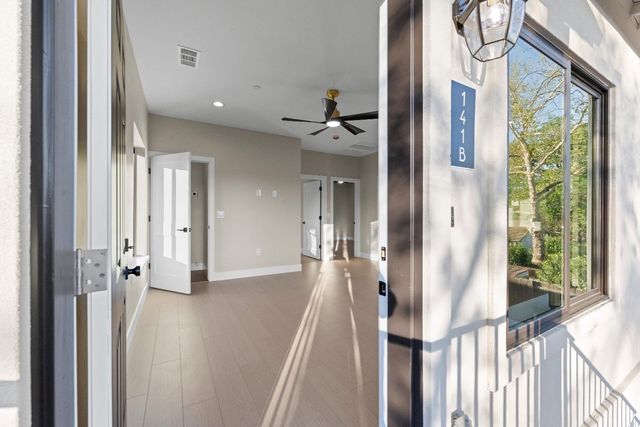 141 Birch St, Roseville, CA 95678