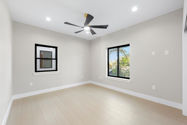 141 Birch St, Roseville, CA 95678