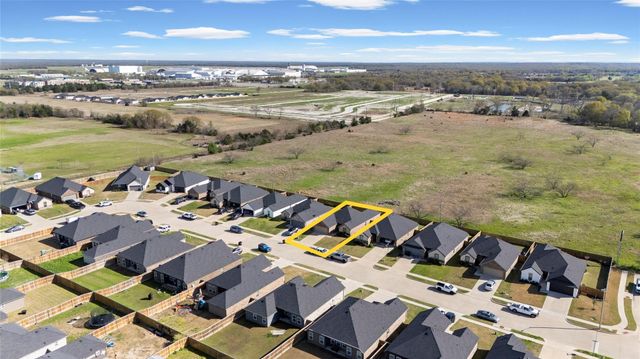 115 Apache Drive, Greenville, TX 75402