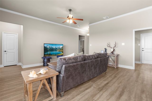 115 Apache Drive, Greenville, TX 75402