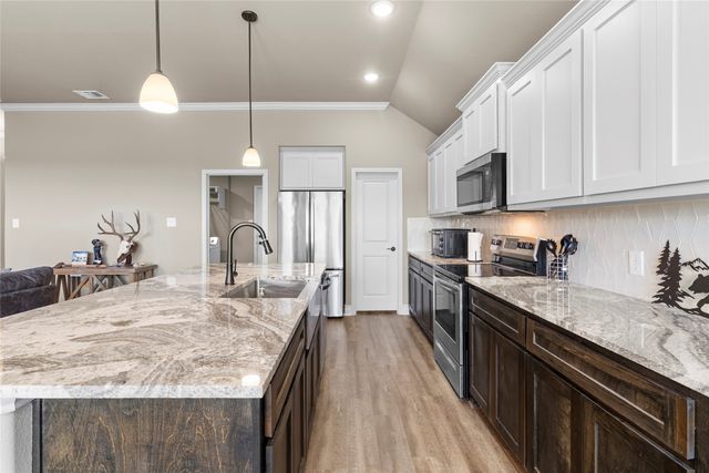 115 Apache Drive, Greenville, TX 75402