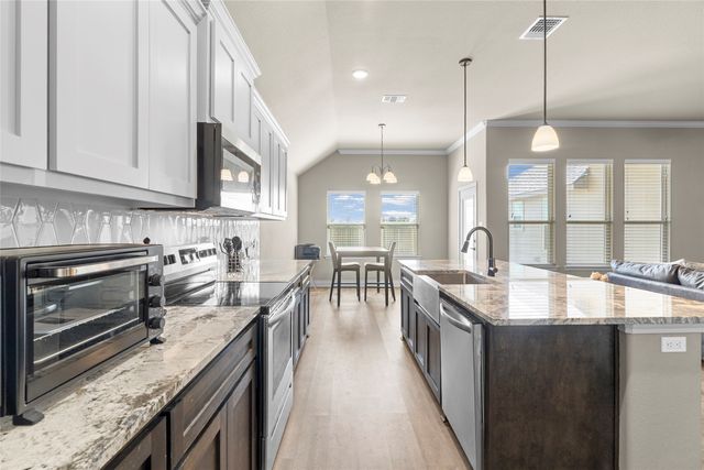 115 Apache Drive, Greenville, TX 75402