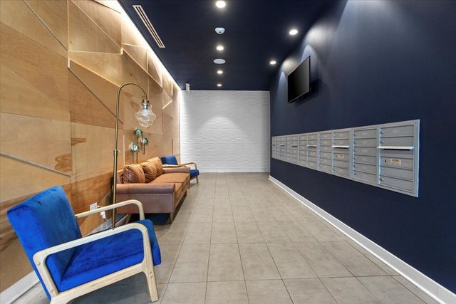 830 N Milwaukee Avenue 506, Chicago, IL 60642